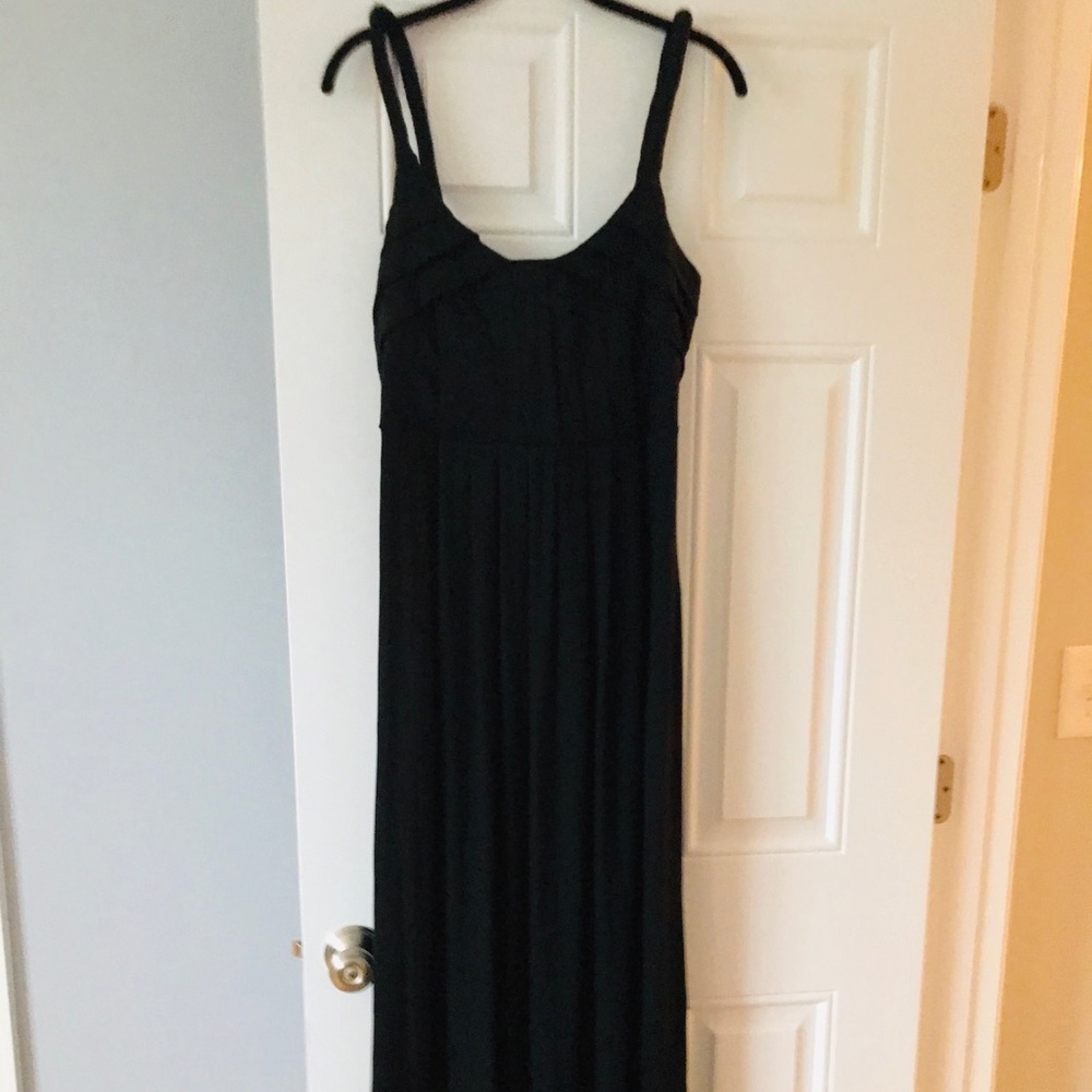 NWOT Banana Republic black maxi dress